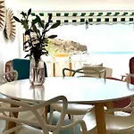 Paraiso De Tajao 아파트